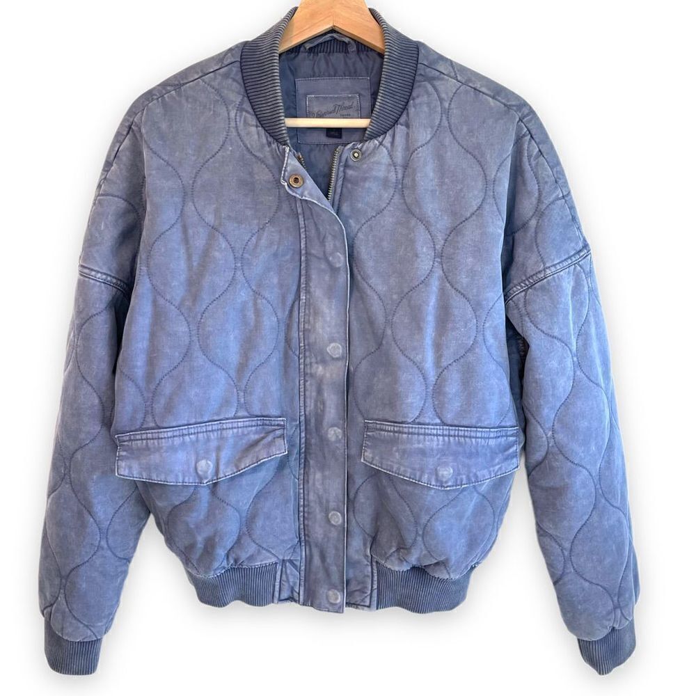 Universal Thread Quilted Vintage Vibes Bomber